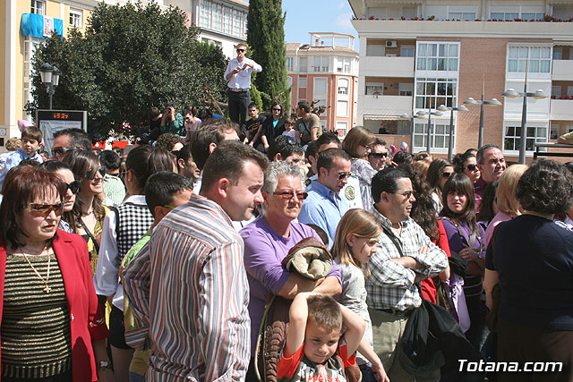 JUEVES SANTO - TRASLADO DE LOS TRONOS A LA PARROQUIA DE SANTIAGO  - 2009 - 429