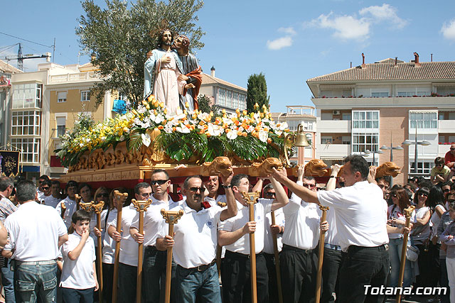 JUEVES SANTO - TRASLADO DE LOS TRONOS A LA PARROQUIA DE SANTIAGO  - 2009 - 593