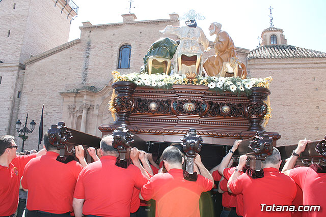 JUEVES SANTO - TRASLADO DE LOS TRONOS A LA PARROQUIA DE SANTIAGO  - 2009 - 864