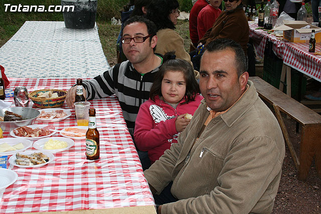 Jornada de convivencia en La Santa. Hermandades y Cofradas. 18/04/2009 - 4