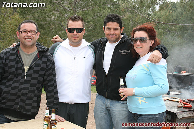 Jornada de convivencia en La Santa. Hermandades y cofradas. 10/04/2010 - 4