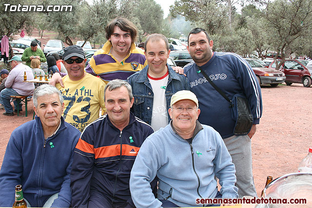 Jornada de convivencia en La Santa. Hermandades y cofradas. 10/04/2010 - 96