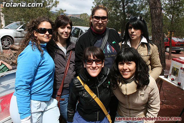 Jornada de convivencia en La Santa. Hermandades y cofradas. 10/04/2010 - 149