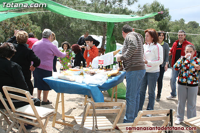 Jornada de convivencia en La Santa. Hermandades y cofradas. 10/04/2010 - 173