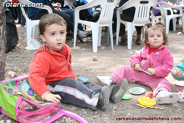 Jornada de convivencia en La Santa. Hermandades y cofradas. 11/04/2010 - 126