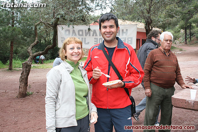 Jornada de convivencia en La Santa. Hermandades y cofradas. 18/04/2010 - 3