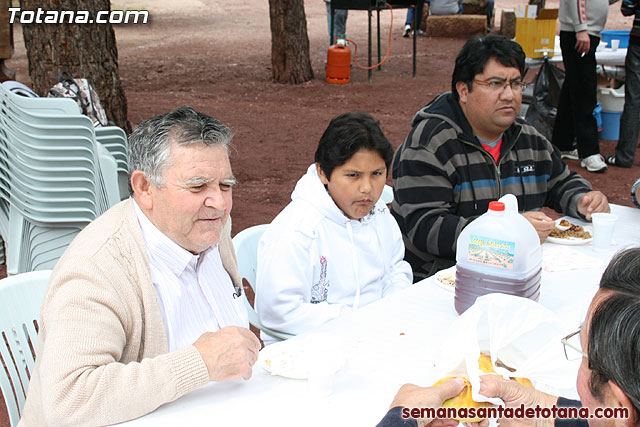 Jornada de convivencia en La Santa. Hermandades y cofradas. 18/04/2010 - 16