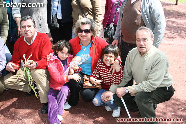 Jornada de convivencia en La Santa. Hermandades y cofradas. 18/04/2010 - 41