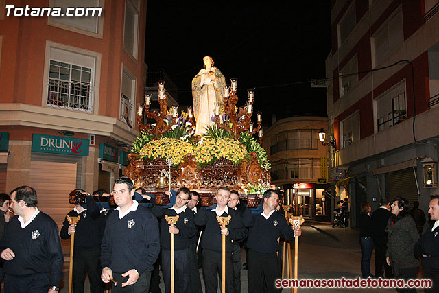 Traslado de Pasos. Noche del Lunes Santo 2010 - 32