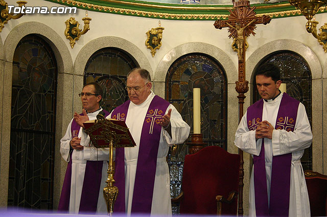 PRESENTACIN DE LA REVISTA Y EL CARTEL DE LA SEMANA SANTA 2009 - 24