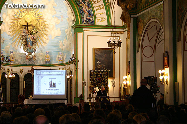 PRESENTACIN DE LA REVISTA Y EL CARTEL DE LA SEMANA SANTA 2009 - 57