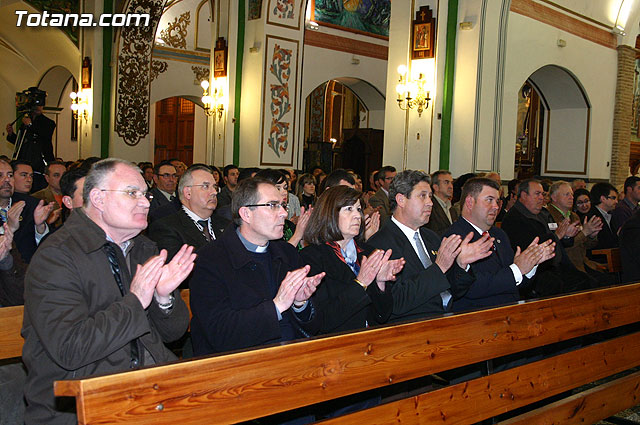 PRESENTACIN DE LA REVISTA Y EL CARTEL DE LA SEMANA SANTA 2009 - 72