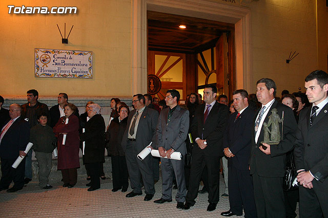 PRESENTACIN DE LA REVISTA Y EL CARTEL DE LA SEMANA SANTA 2009 - 127