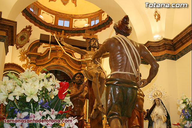 Traslado del Santo Sepulcro desde su sede a la Parroquia de Santiago. Totana 2010 - 203