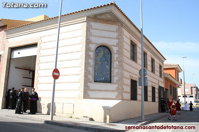 Traslado del Santo Sepulcro desde su sede a la Parroquia de Santiago. Totana 2010 - 1