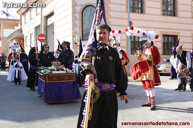 Traslado del Santo Sepulcro desde su sede a la Parroquia de Santiago. Totana 2010 - 17