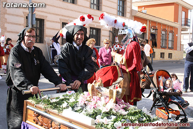 Traslado del Santo Sepulcro desde su sede a la Parroquia de Santiago. Totana 2010 - 18