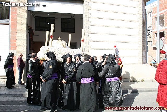 Traslado del Santo Sepulcro desde su sede a la Parroquia de Santiago. Totana 2010 - 28