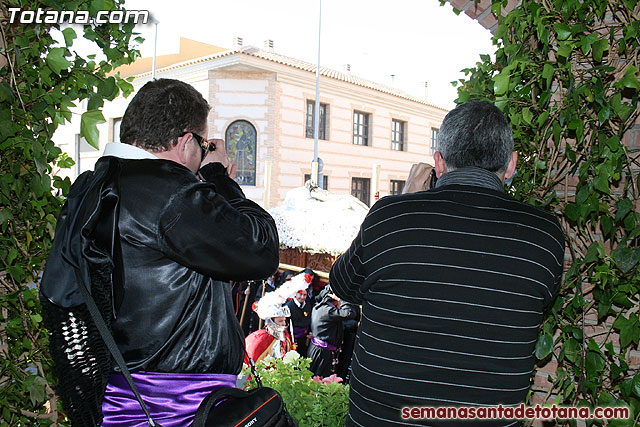 Traslado del Santo Sepulcro desde su sede a la Parroquia de Santiago. Totana 2010 - 42