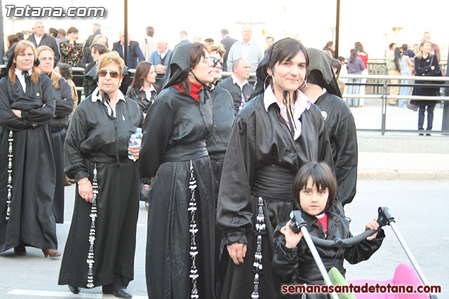 Traslado del Santo Sepulcro desde su sede a la Parroquia de Santiago. Totana 2010 - 88