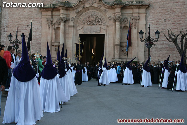 Traslado del Santo Sepulcro desde su sede a la Parroquia de Santiago. Totana 2010 - 99