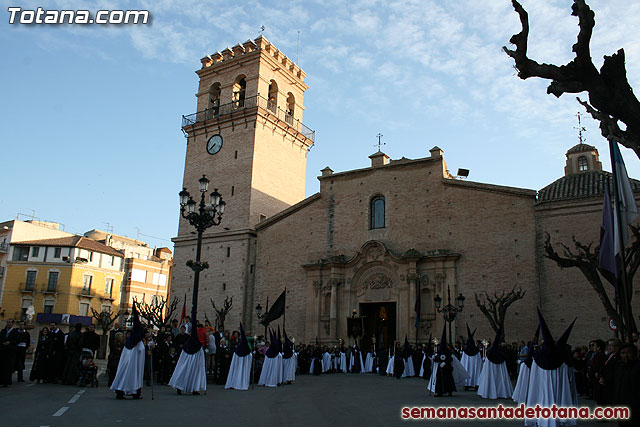 Traslado del Santo Sepulcro desde su sede a la Parroquia de Santiago. Totana 2010 - 102