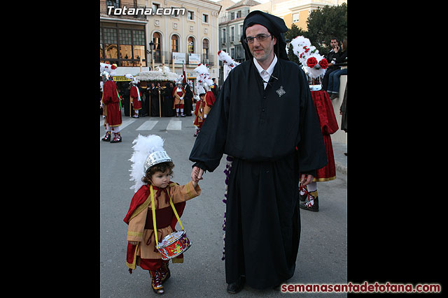 Traslado del Santo Sepulcro desde su sede a la Parroquia de Santiago. Totana 2010 - 111