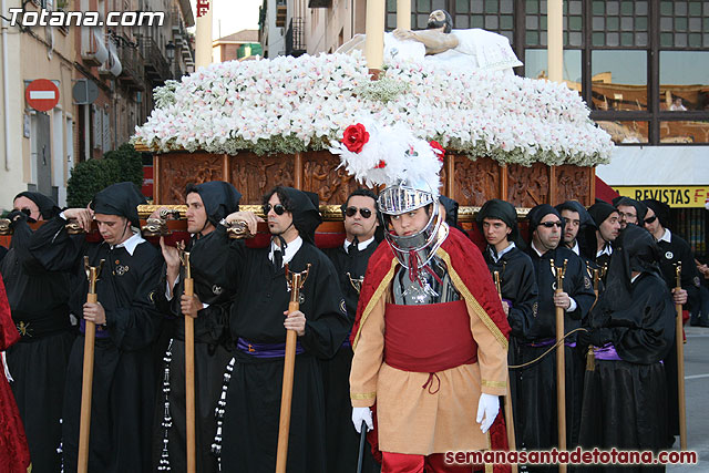 Traslado del Santo Sepulcro desde su sede a la Parroquia de Santiago. Totana 2010 - 115