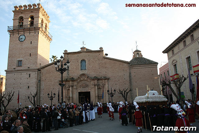 Traslado del Santo Sepulcro desde su sede a la Parroquia de Santiago. Totana 2010 - 122