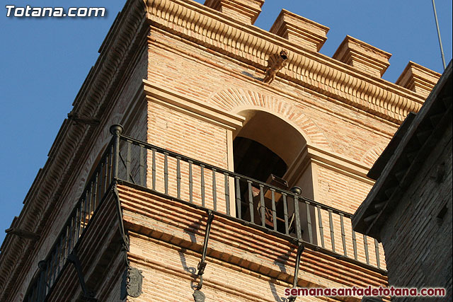 Traslado del Santo Sepulcro desde su sede a la Parroquia de Santiago. Totana 2010 - 137