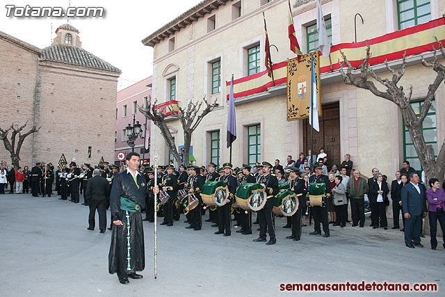 Traslado del Santo Sepulcro desde su sede a la Parroquia de Santiago. Totana 2010 - 152