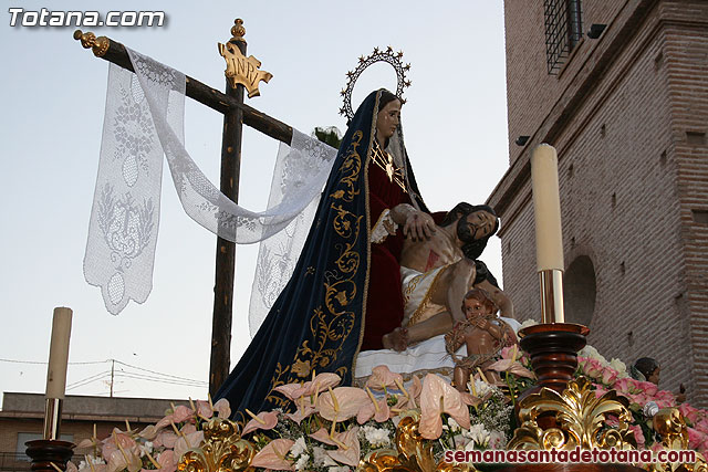 Traslado del Santo Sepulcro desde su sede a la Parroquia de Santiago. Totana 2010 - 174