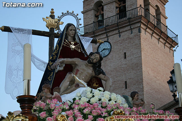 Traslado del Santo Sepulcro desde su sede a la Parroquia de Santiago. Totana 2010 - 189