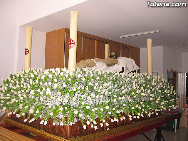 TRASLADO DEL SANTO SEPULCRO, DESDE SU SEDE A LA PARROQUIA DE SANTIAGO. Totana 2008 - 1