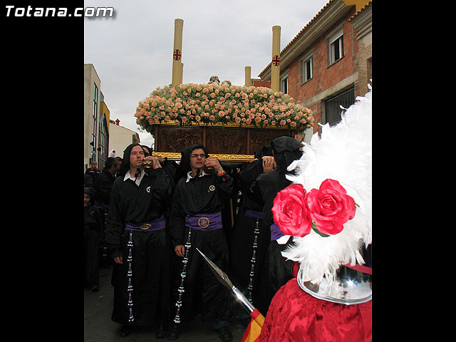 Traslado del Santo Sepulcro desde su sede a la parroquia de Santiago. Totana 2009 - 12