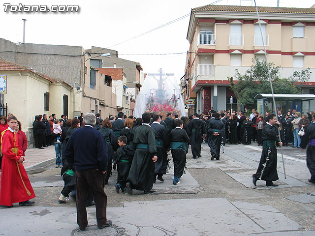 Traslado del Santo Sepulcro desde su sede a la parroquia de Santiago. Totana 2009 - 32