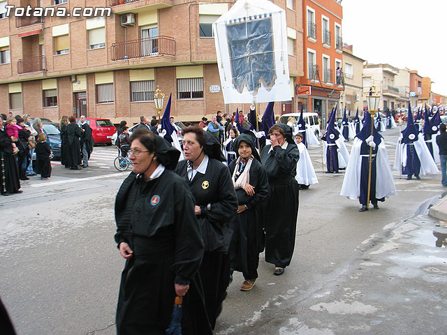 Traslado del Santo Sepulcro desde su sede a la parroquia de Santiago. Totana 2009 - 39