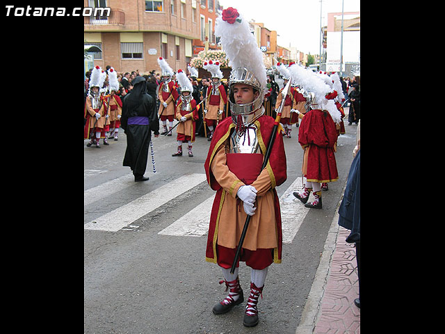 Traslado del Santo Sepulcro desde su sede a la parroquia de Santiago. Totana 2009 - 58