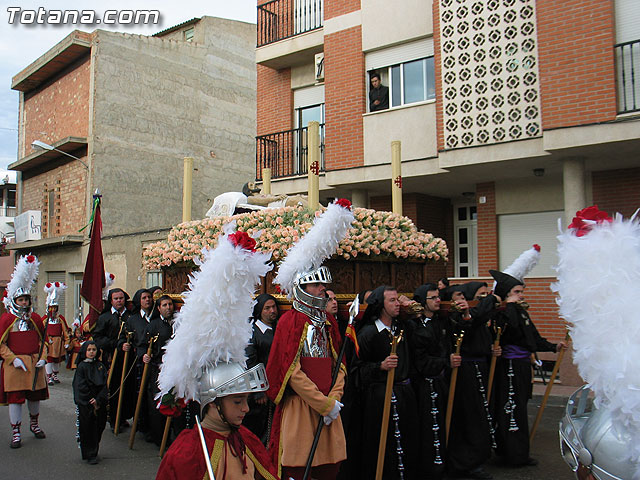 Traslado del Santo Sepulcro desde su sede a la parroquia de Santiago. Totana 2009 - 77