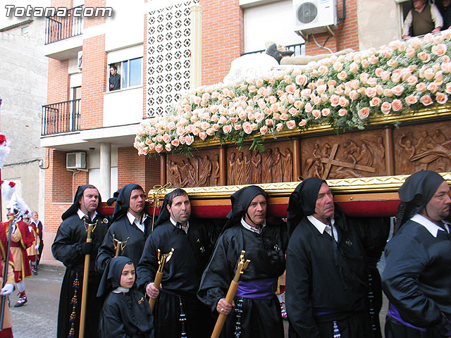 Traslado del Santo Sepulcro desde su sede a la parroquia de Santiago. Totana 2009 - 80