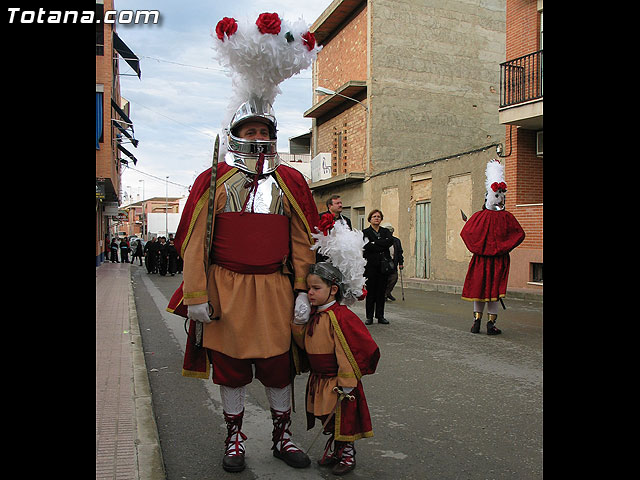 Traslado del Santo Sepulcro desde su sede a la parroquia de Santiago. Totana 2009 - 82