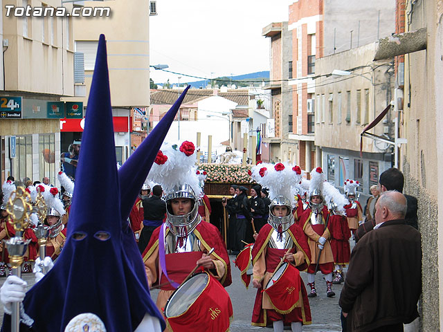 Traslado del Santo Sepulcro desde su sede a la parroquia de Santiago. Totana 2009 - 89