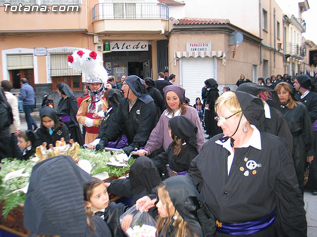 Traslado del Santo Sepulcro desde su sede a la parroquia de Santiago. Totana 2009 - 114