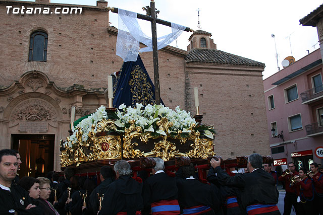 Traslado del Santo Sepulcro desde su sede a la parroquia de Santiago. Totana 2009 - 171