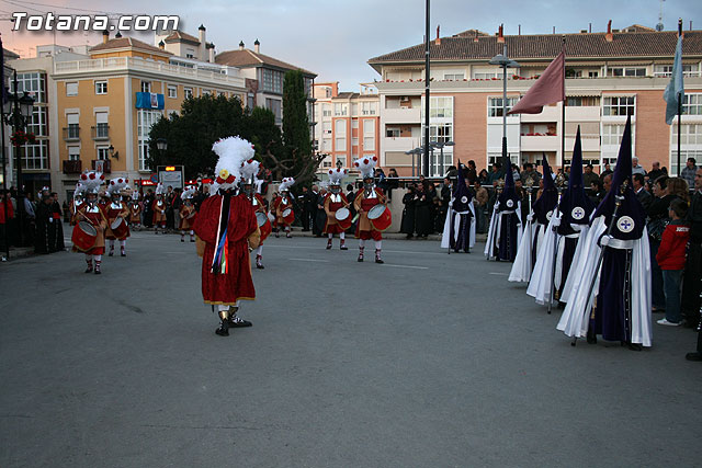 Traslado del Santo Sepulcro desde su sede a la parroquia de Santiago. Totana 2009 - 184