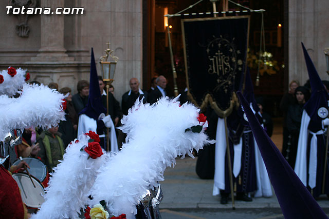 Traslado del Santo Sepulcro desde su sede a la parroquia de Santiago. Totana 2009 - 188