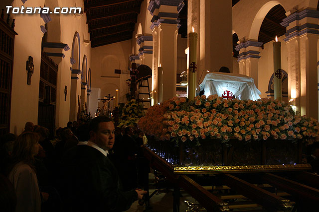 Traslado del Santo Sepulcro desde su sede a la parroquia de Santiago. Totana 2009 - 221