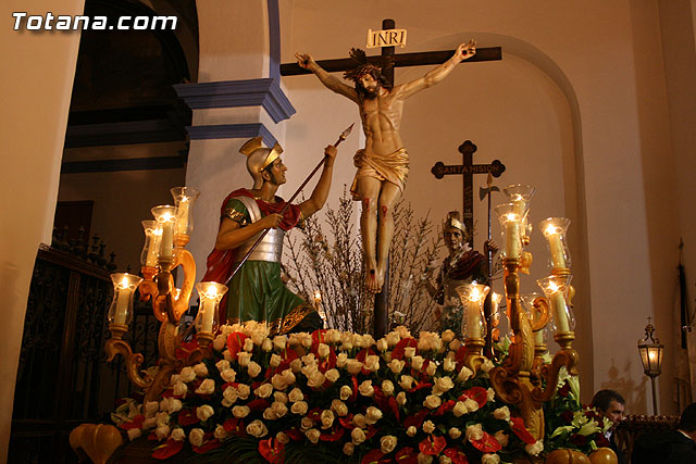 Traslado del Santo Sepulcro desde su sede a la parroquia de Santiago. Totana 2009 - 225