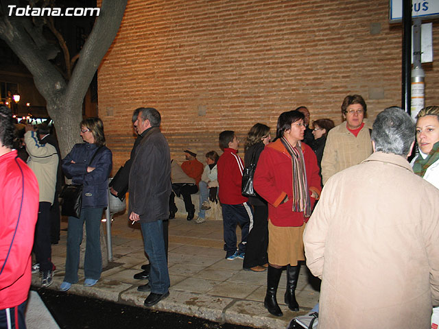 TRASLADO TRONOS QUE PROCESIONARON EN LA NOCHE DEL MARTES Y MIRCOLES SANTO - 6