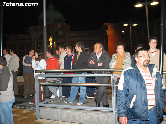 TRASLADO TRONOS QUE PROCESIONARON EN LA NOCHE DEL MARTES Y MIRCOLES SANTO - 11